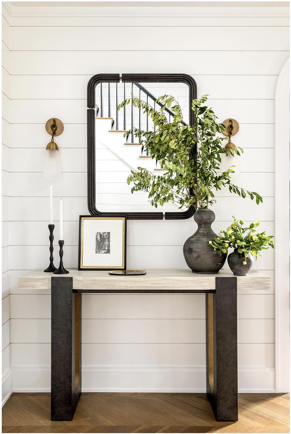 Foyer at 251 Oak Ridge Ave